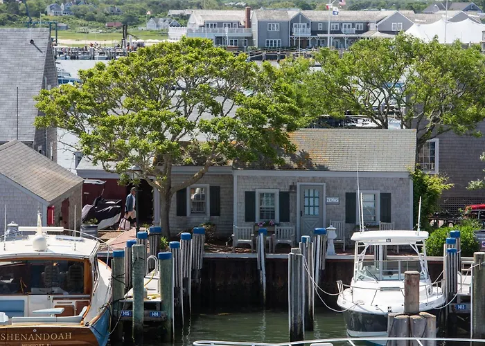 Cottages At Nantucket Boat Basin